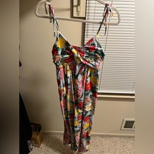 Old navy flower jumpsuit size medium